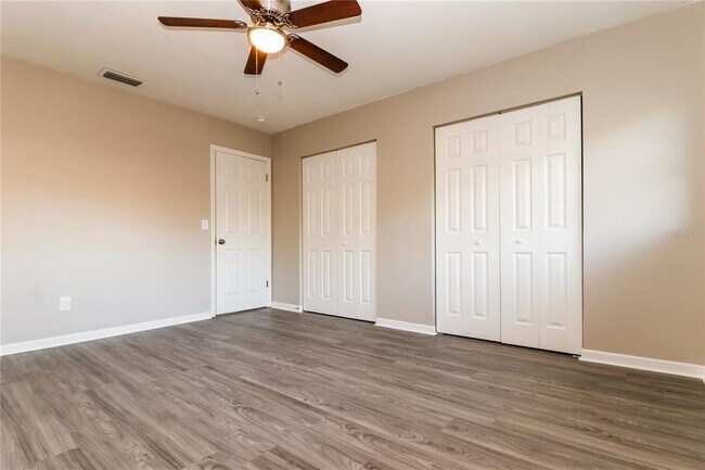 Building Photo - 1429 Spring Ln