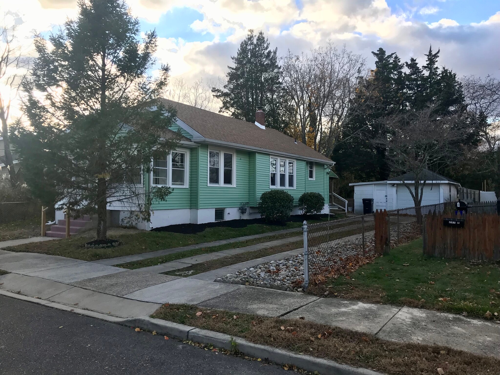 Building Photo - 239 Marlin Rd