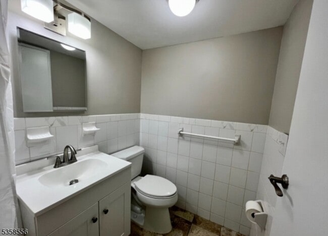 Building Photo - 2350 NJ-10