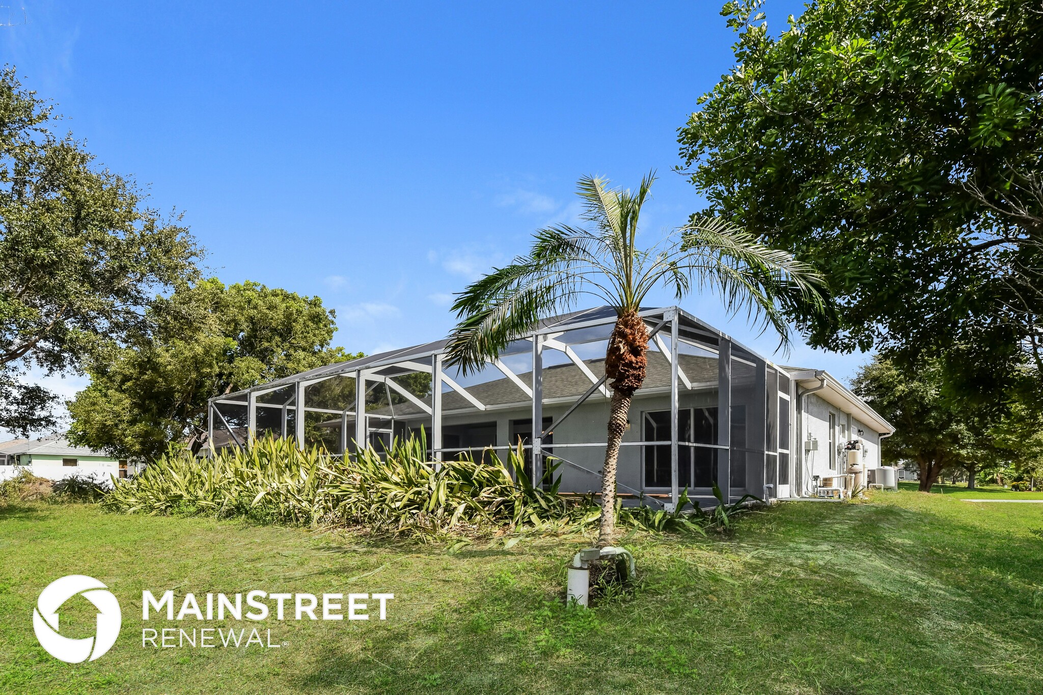 Building Photo - 1326 NE 3rd Ave