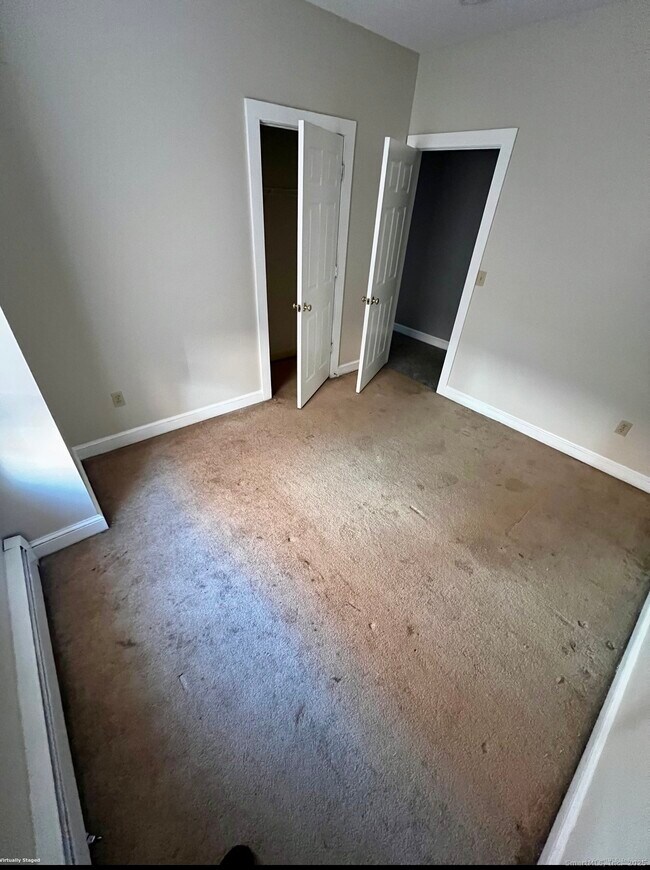 Building Photo - 24 Mortson St