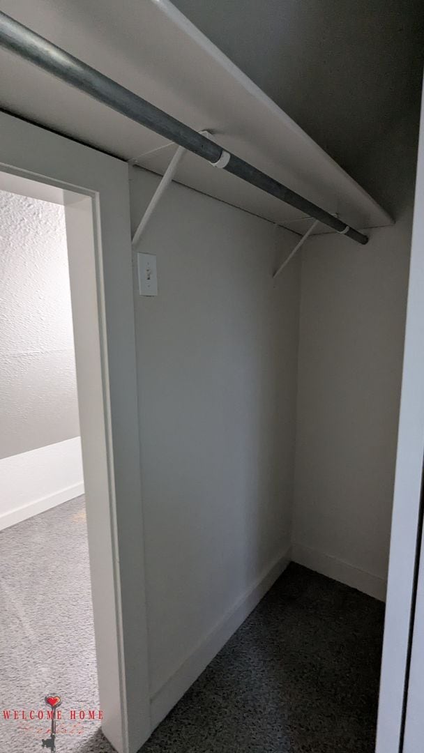 Building Photo - 4520 S Thompson Ave