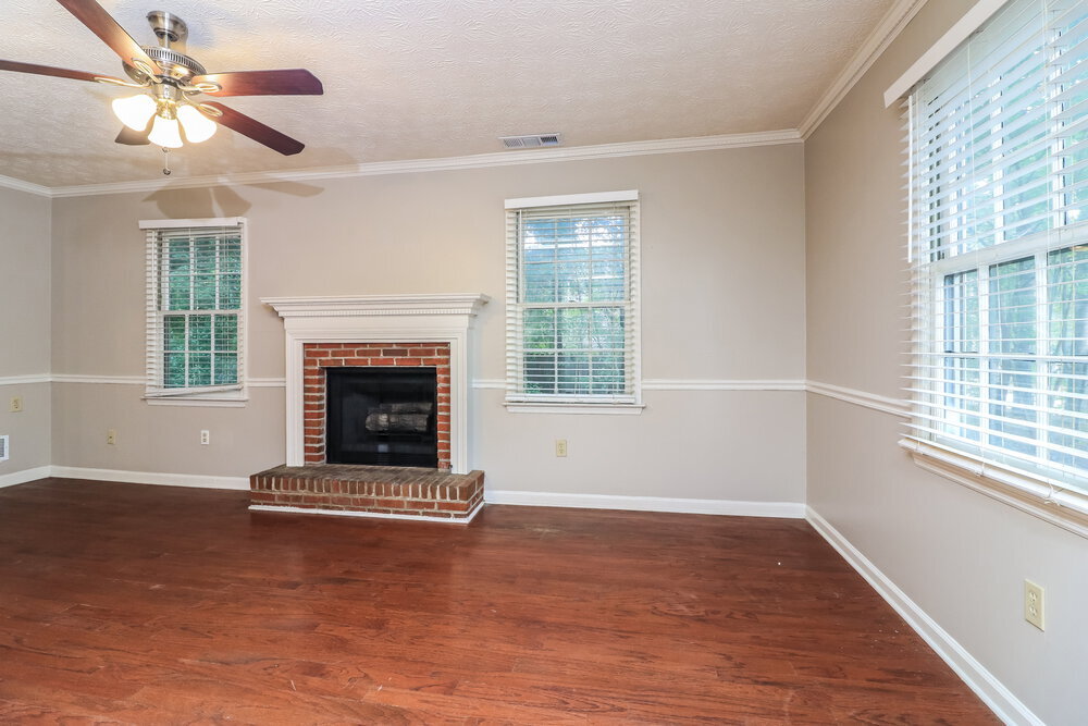 Building Photo - 4818 W Mceachern Woods Dr