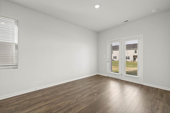 Building Photo - 6036 Beadlow St