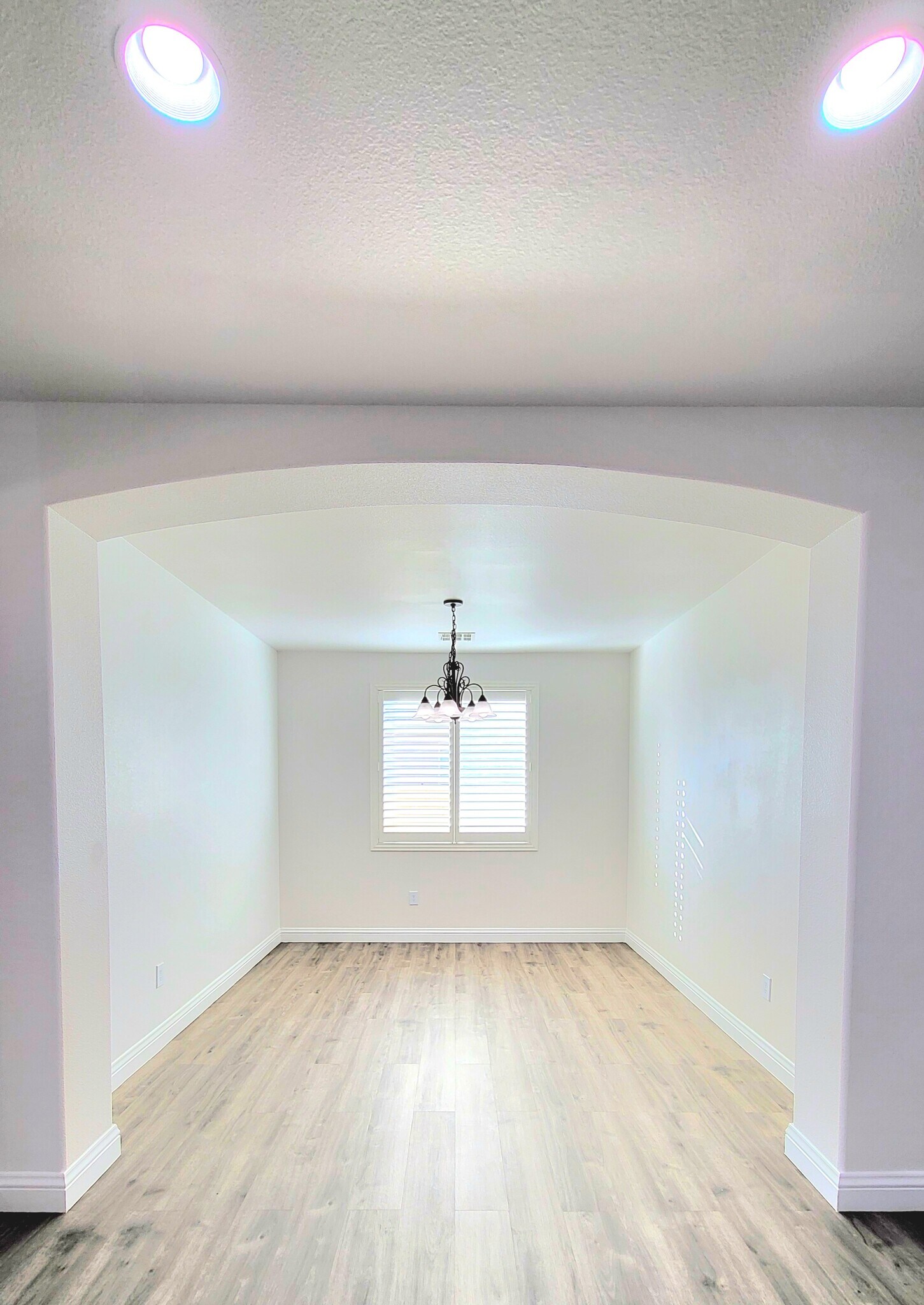 Building Photo - 3879 N Mayfield Ranch Rd