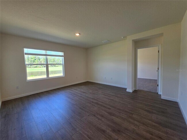 Building Photo - 1009 Champion Ridge Dr
