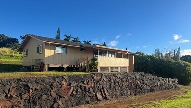 Building Photo - Upper Kalaheo, fully renovated three-bedroom two bathroom home.