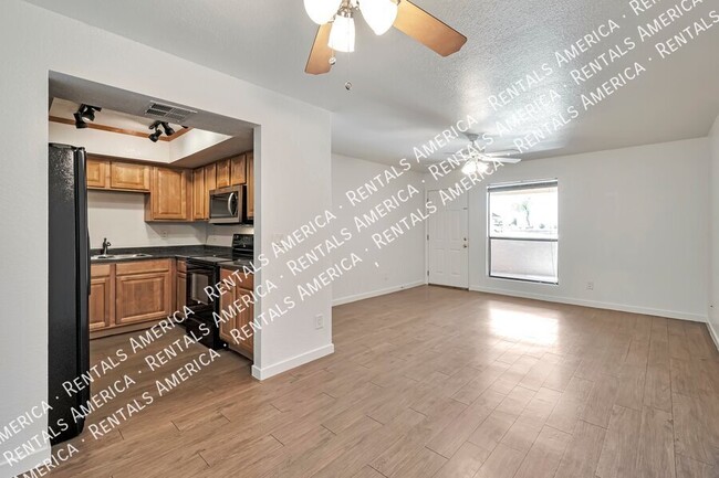 Building Photo - 1340 N Recker Rd