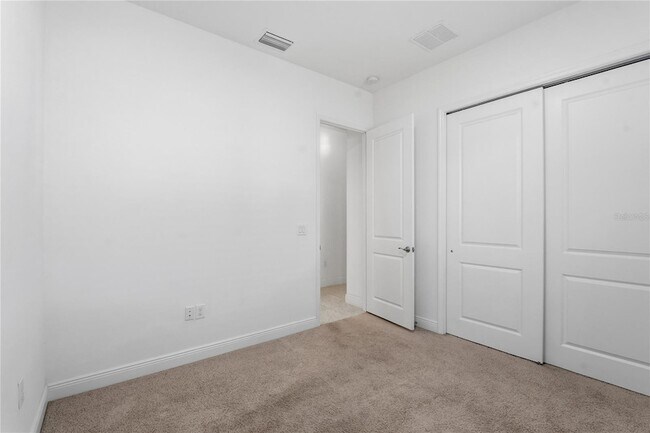 Building Photo - 30588 Chesapeake Bay Dr