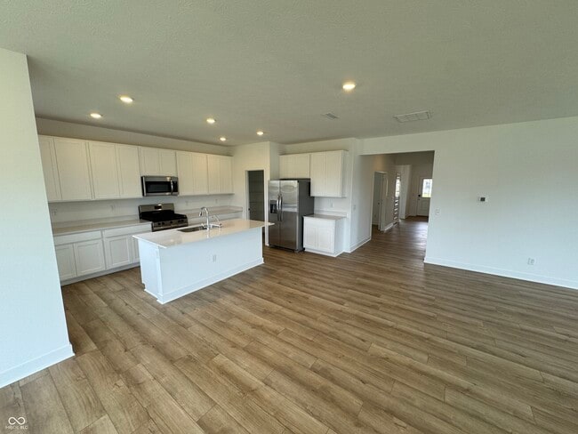 Building Photo - 1124 Tansley Ln