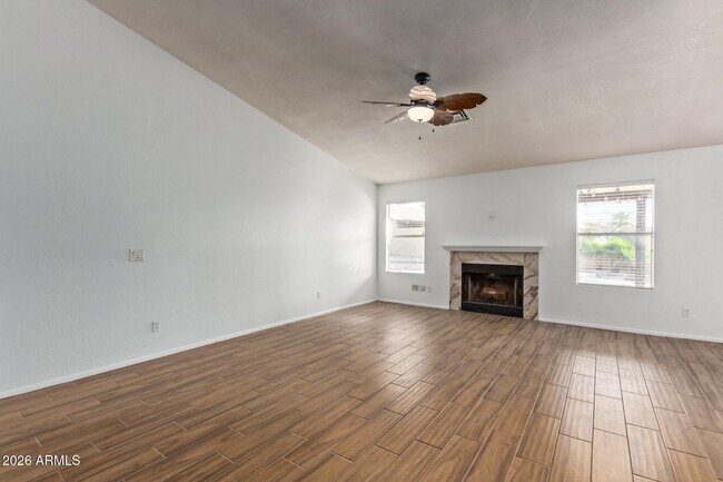 Building Photo - 18853 N 40th Pl