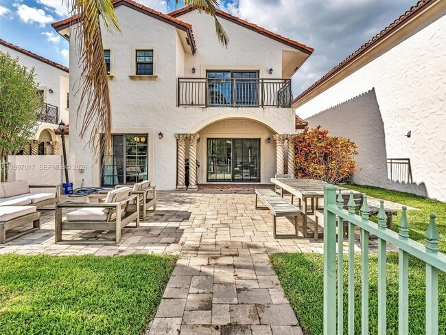 Building Photo - 2901 Hidden Harbour St