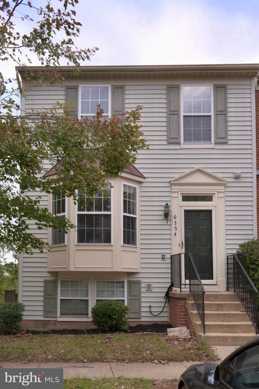 Building Photo - 6354 Field Flower Trail