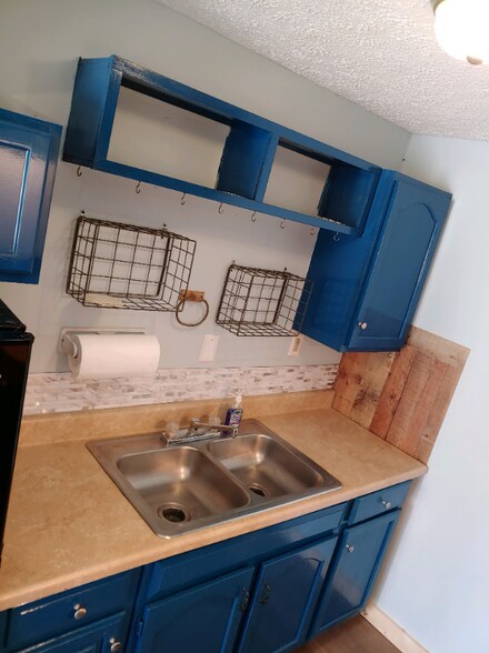 Building Photo - 5648 NY-53