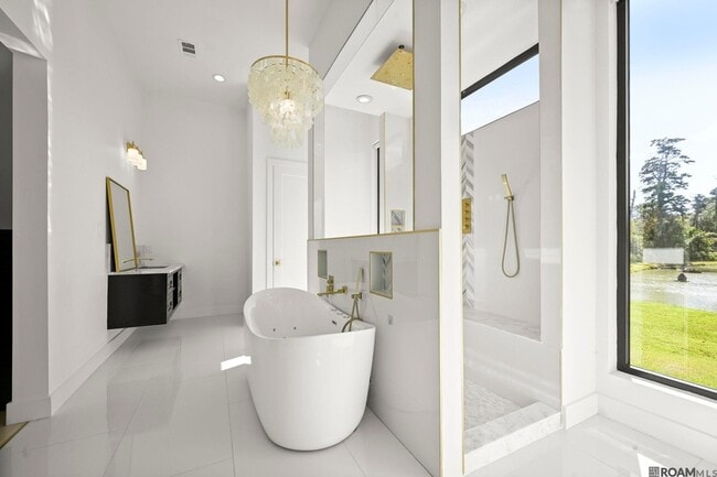 Building Photo - 9825 Fawn Vw Dr