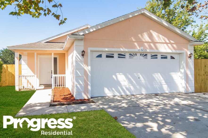 Primary Photo - 13500 Glasser Ave