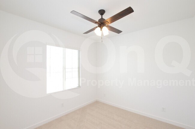 Building Photo - 9418 E Solina Ave
