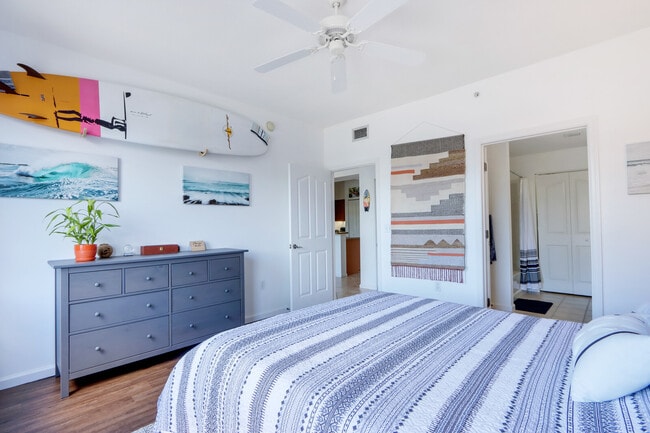 Building Photo - 276 Murcia Dr