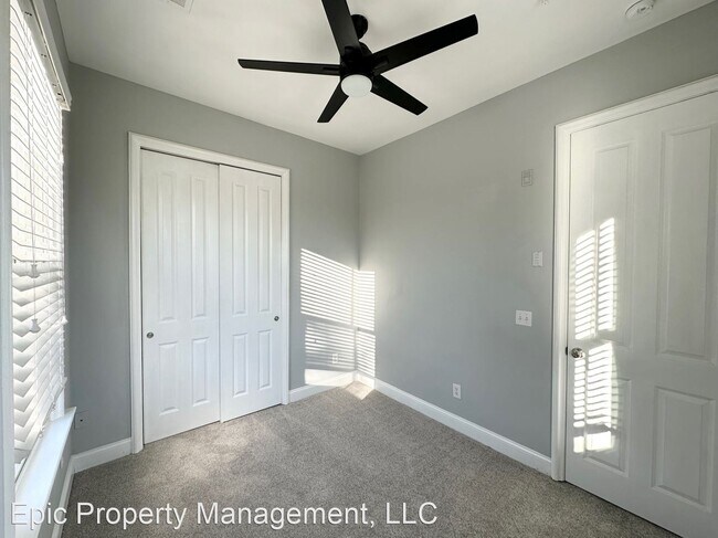 Building Photo - 2 br, 2 bath House - 4342 McCarthy St