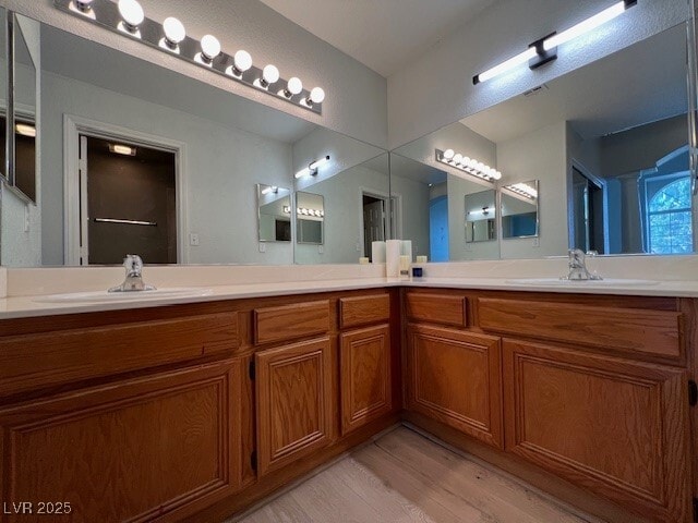 Building Photo - 380 Seine Way