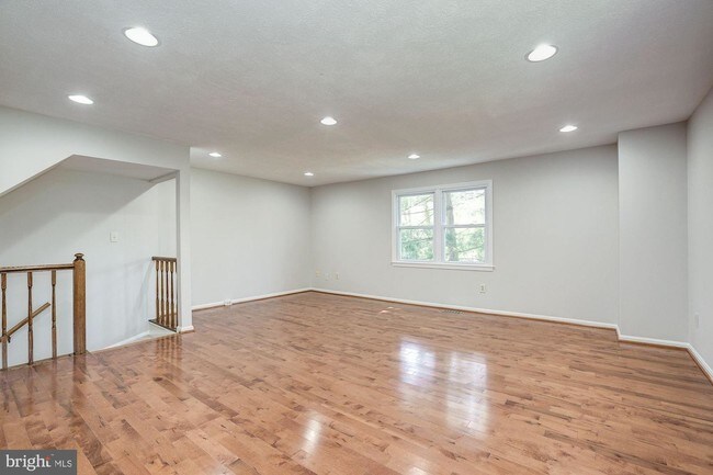 Building Photo - 8231 Goldstream Ct
