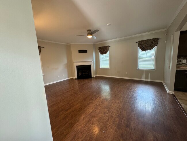 Building Photo - 3098 Glencorra dr