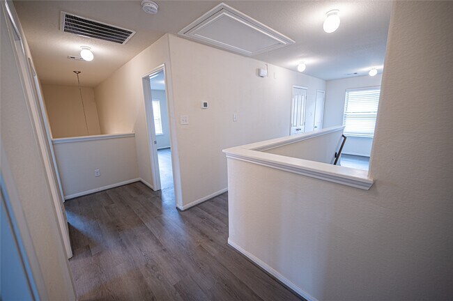 Building Photo - 10730 Nathaniel Valley Path