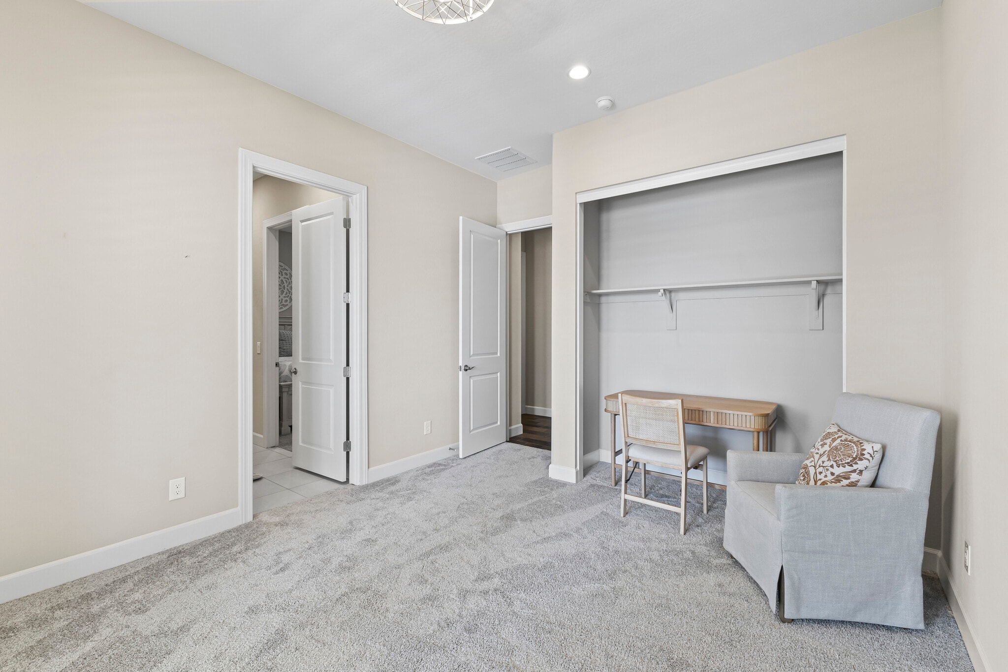 Building Photo - 10921 N Blakely St