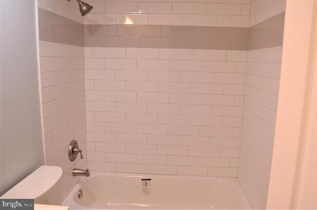 Building Photo - 14903 Neath Ct