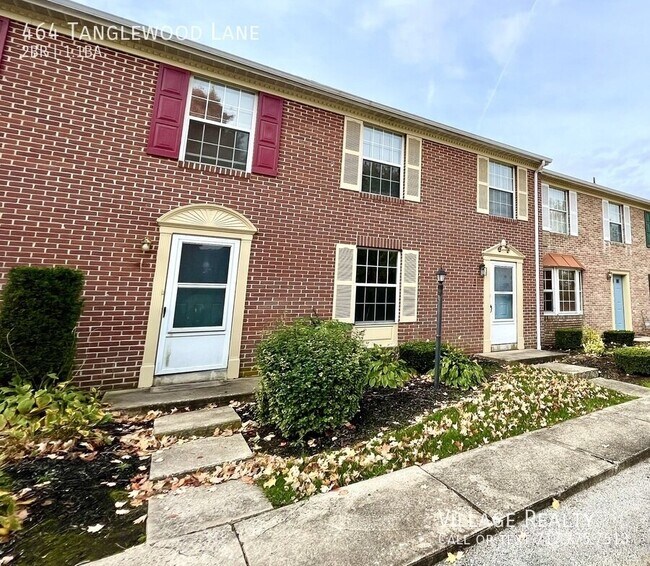 Building Photo - 464 Tanglewood Ln