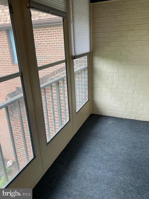 Building Photo - 15300 Beaverbrook Ct