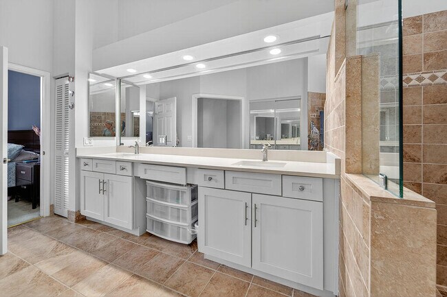 Building Photo - 12902 Touchstone Pl
