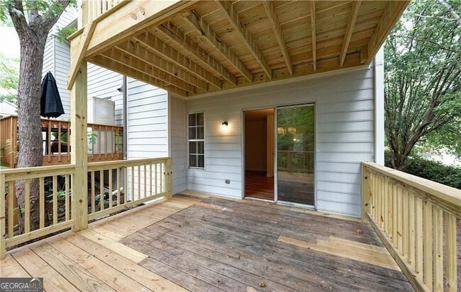 Building Photo - 1697 Cedar Bluff Way