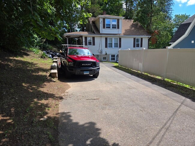 Building Photo - 12 Wood Ct