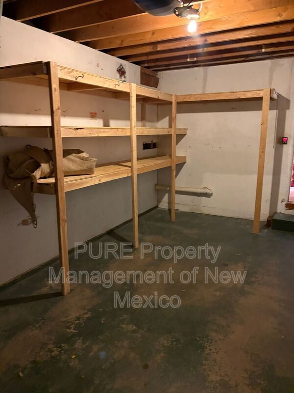 Building Photo - 536 Arizona St SE