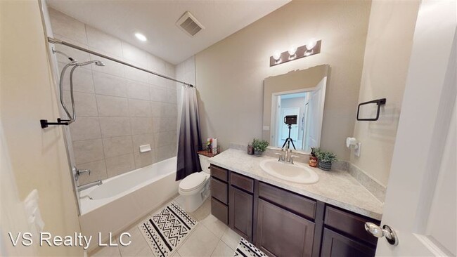 Building Photo - 5538 Kellar Cir