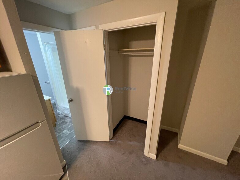 Building Photo - 231 Harrison Ave