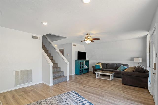 Building Photo - 4021 Sioux Ct