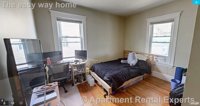 Building Photo - 101 Heath St