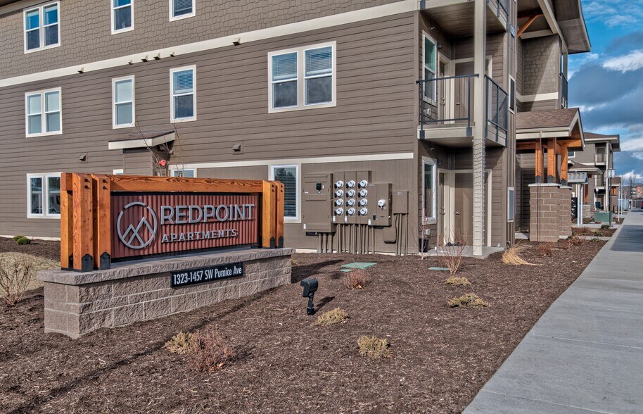 RedPoint 1329 SW Pumice Ave Redmond OR 97756 Apartment Finder