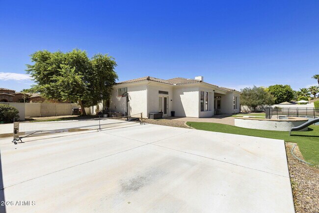 Building Photo - 8902 E Ann Way
