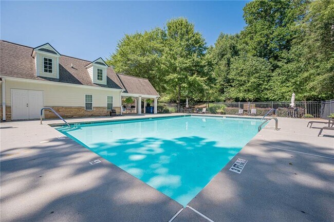 Building Photo - 295 Snowgoose Ct