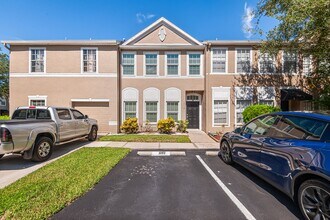 Building Photo - 10112 Farmingdale Pl