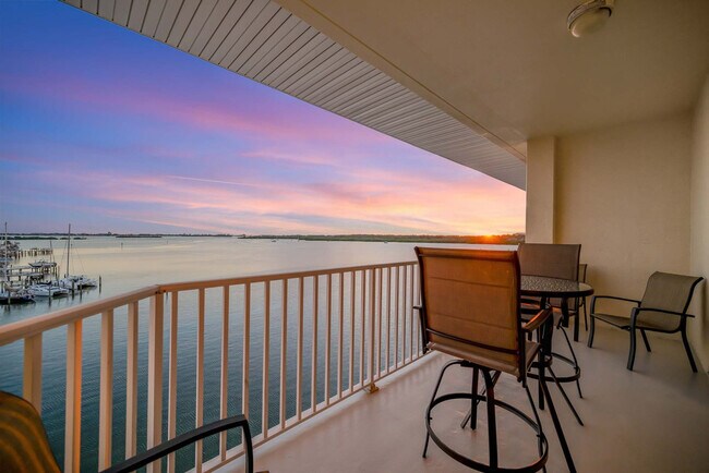 Building Photo - 8800 Bay Pines Blvd