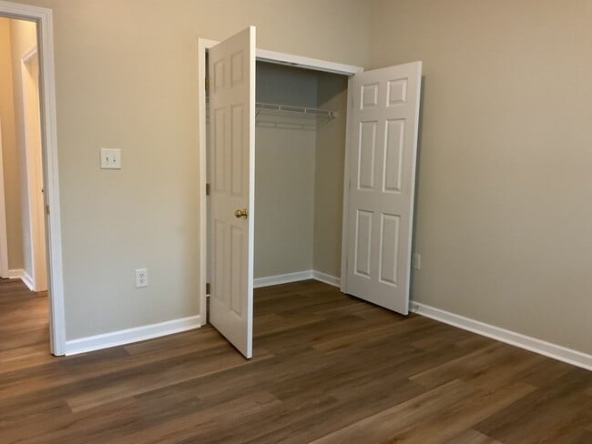 Building Photo - 1724 Clemmon Sanders Cir