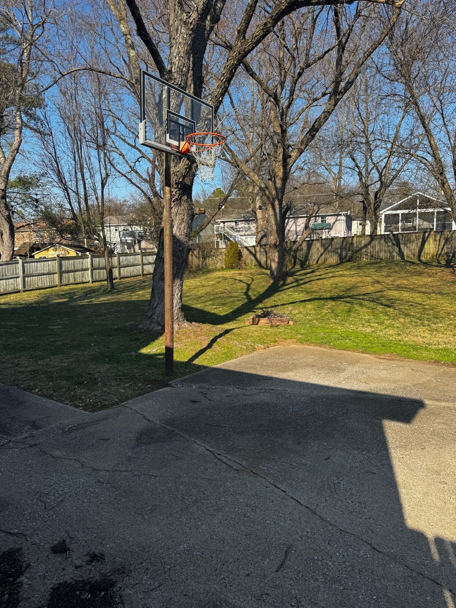 From basketball to rear of lot - 5128 Brucewood Dr