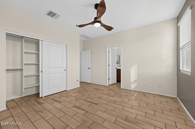 Building Photo - 1623 W Pima Ct