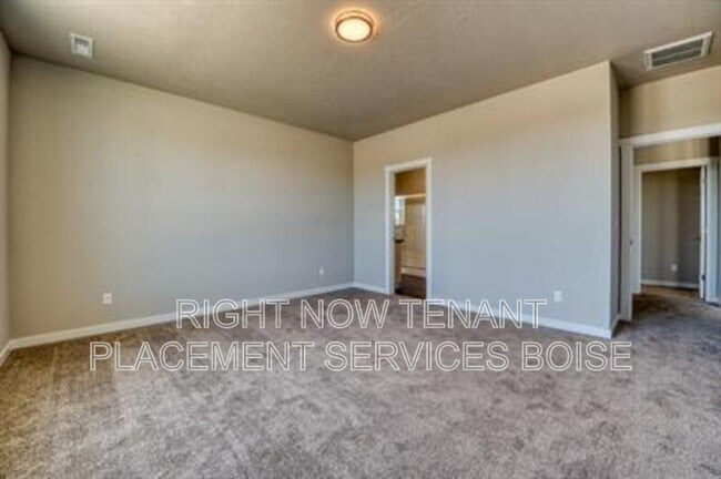 Building Photo - 6818 S Catfish Creek Ave