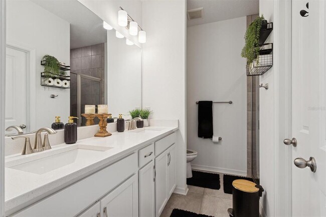 Building Photo - 4352 Reisswood Lp