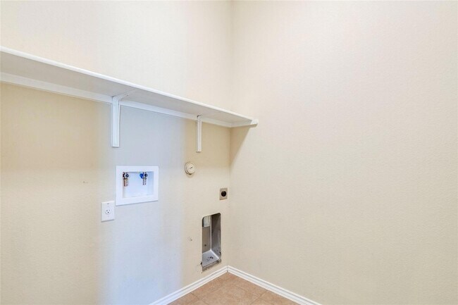 Building Photo - 141 Marcheeta Way